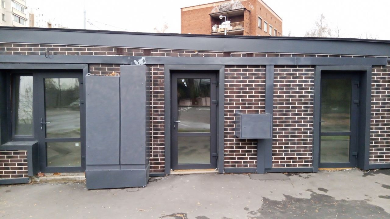 Коммерческое помещение свободного назначения.
Помещение находится на территории Бизнес-парк Волжский по адресу Волжский бульвар, вл.51 строение 24 ЛОТ 108. В шаговой доступности от метро Волжская и м. Кузьминки. Быстрый съезд на МЦД Юго-Восточная хорда и Третье кольцо.
Коммерческое помещение. Рассро