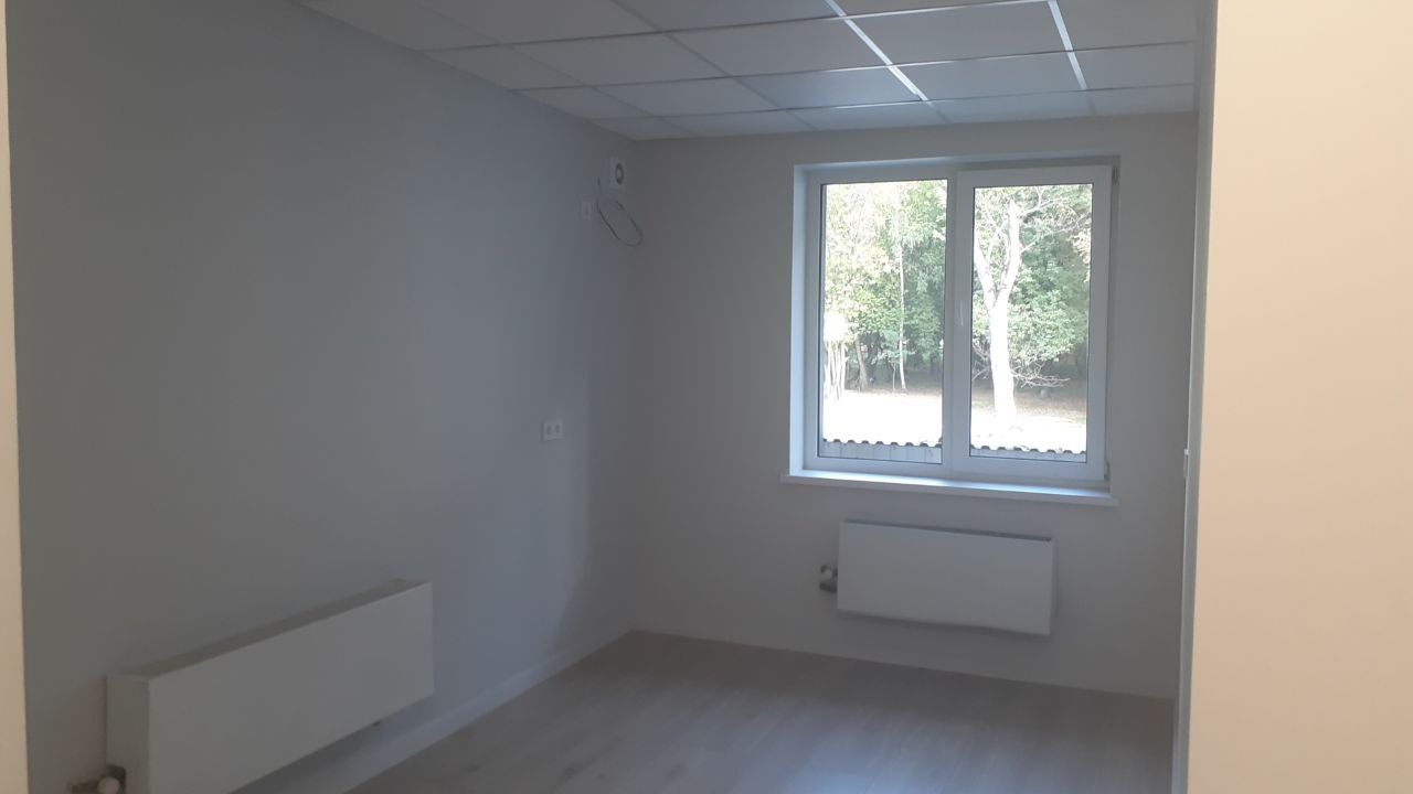 Коммерческое помещение свободного назначения.
Помещение находится на территории Бизнес-парк Волжский по адресу Волжский бульвар, вл.51, строение 21, ЛОТ 201. В шаговой доступности от метро Волжская и м. Кузьминки. Быстрый съезд на МЦД Юго-Восточная хорда и Третье кольцо.
Помещение прекрасно подойдет