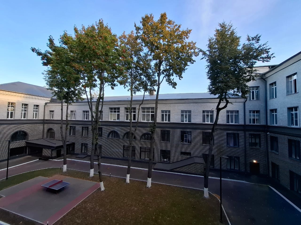 Уютная студия в современном комплексе «Октябрьский лофт-квартал» 
Представляем вашему вниманию:
ЛОТ 3062 — стильная студия площадью 35.8 м² с превосходным потенциалом для комфортной жизни!
Преимущества объекта:
•	Готовое решение: полная отделка по европейским стандартам
•	Качественные материалы: сов