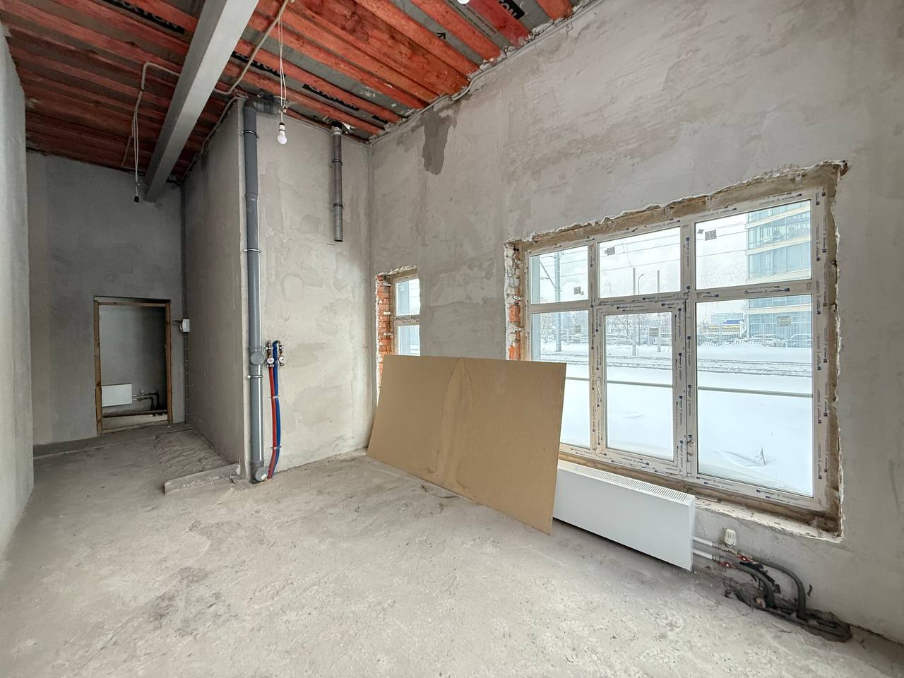 Уникальная коммерческая площадка в сердце Москвы: «Красный путь» ждёт своих резидентов!
Ищете пространство, которое сочетает индустриальный шарм, удобство локации и безграничные возможности для бизнеса? 

Представляем вам ЛОТ 208 (строение 6) — идеальное помещение для вашего проекта!
Ключевые характ