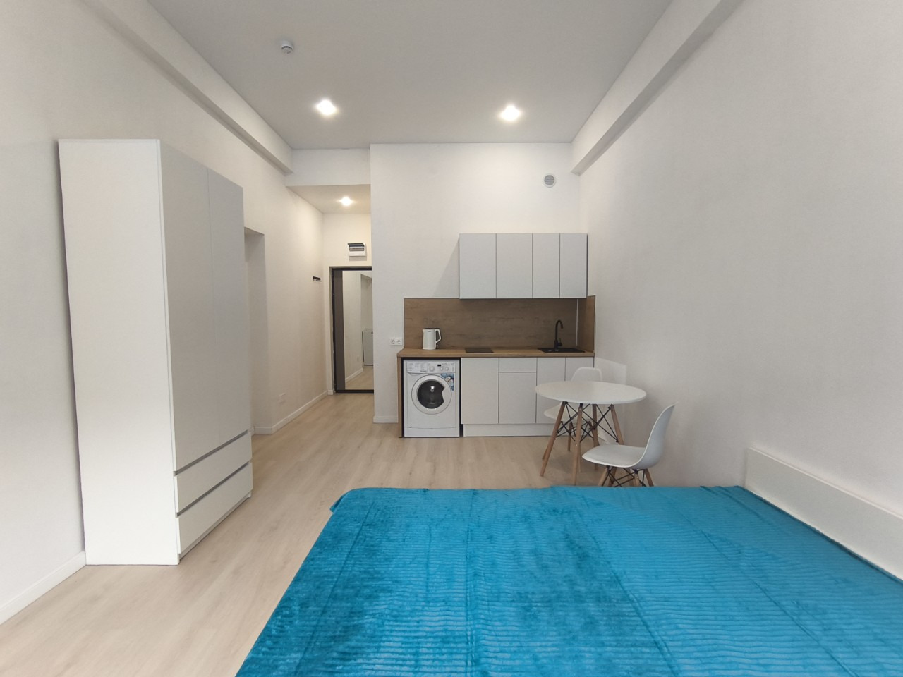 Студия в «Октябрьском лофт квартале»: стиль, комфорт и выгодная инвестиция!

Предлагаем вам рассмотреть уникальную возможность приобретения студии в престижном комплексе «Октябрьский лофт квартал» (ЛОТ 2087). 
Площадь помещения — 23.8 м². Это идеальный вариант для тех, кто ценит:
• современный стиль