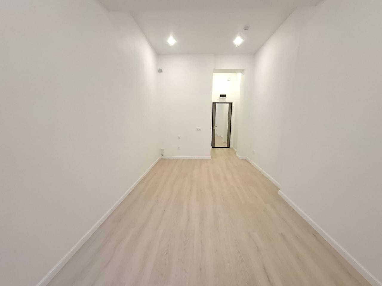 Студия 20.6 м² (лот 302) в «Октябрьском лофт квартале»: старт продаж второй очереди
Гибкая система скидок до 10%. Возможна рассрочка до 1 года!
Старт продаж второй очереди — самое выгодное время для покупки. Стартовые цены будут расти, поэтому раннее бронирование — это реальная экономия.
Сейчас студ