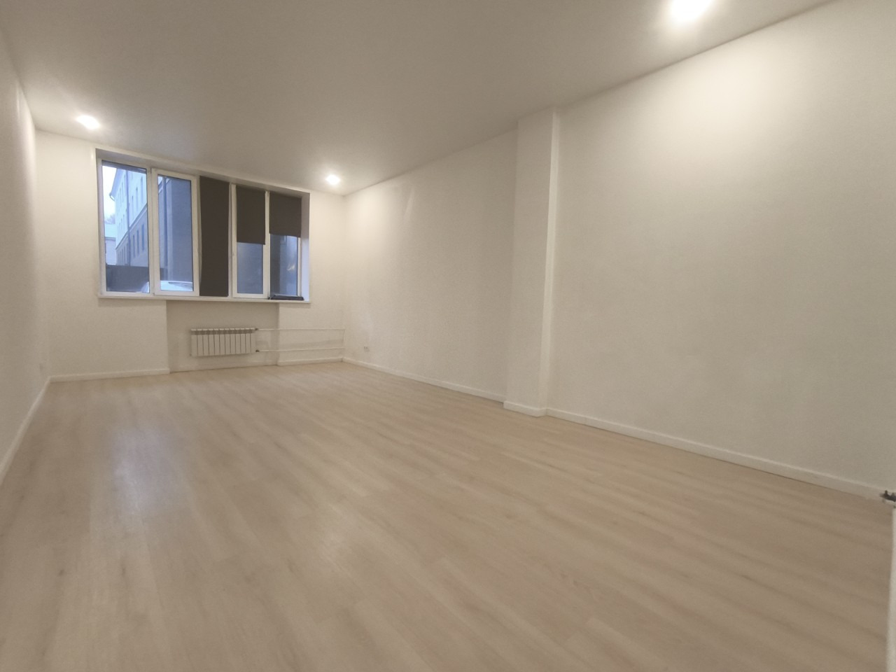 Студия 41.6м² (лот 1005) в «Октябрьском лофт квартале»
Гибкая система скидок до 10%. Возможна рассрочка до 1 года!

Адрес: г. Люберцы, Октябрьский проспект, 403.
Почему «Октябрьский лофт квартал» — это про качество жизни: — стильное элегантное лобби с ресепшеном и уютными лаунж-зонами: здесь приятно